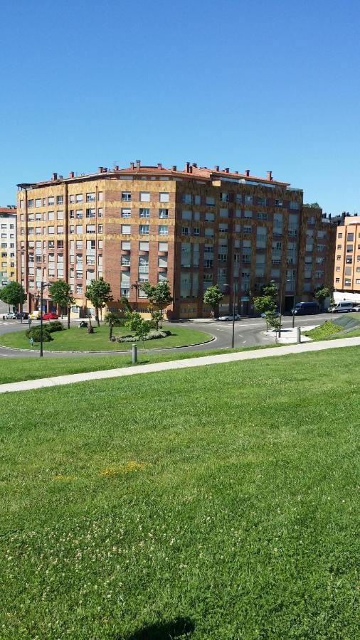 Apartamentos Chevere Rojo-Huca Ов'єдо Екстер'єр фото